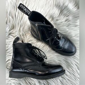 Dr Martens Delphine boots